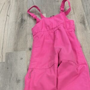 Girls snow pants size 6